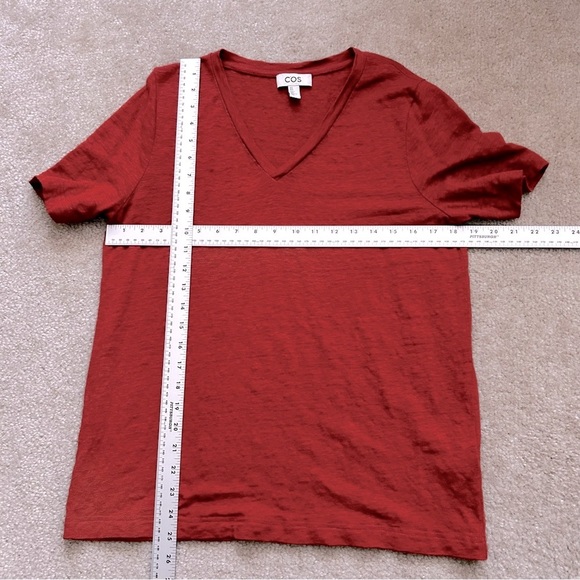 Cos V Neck Linen Short Sleeve Tee - Picture 6 of 8